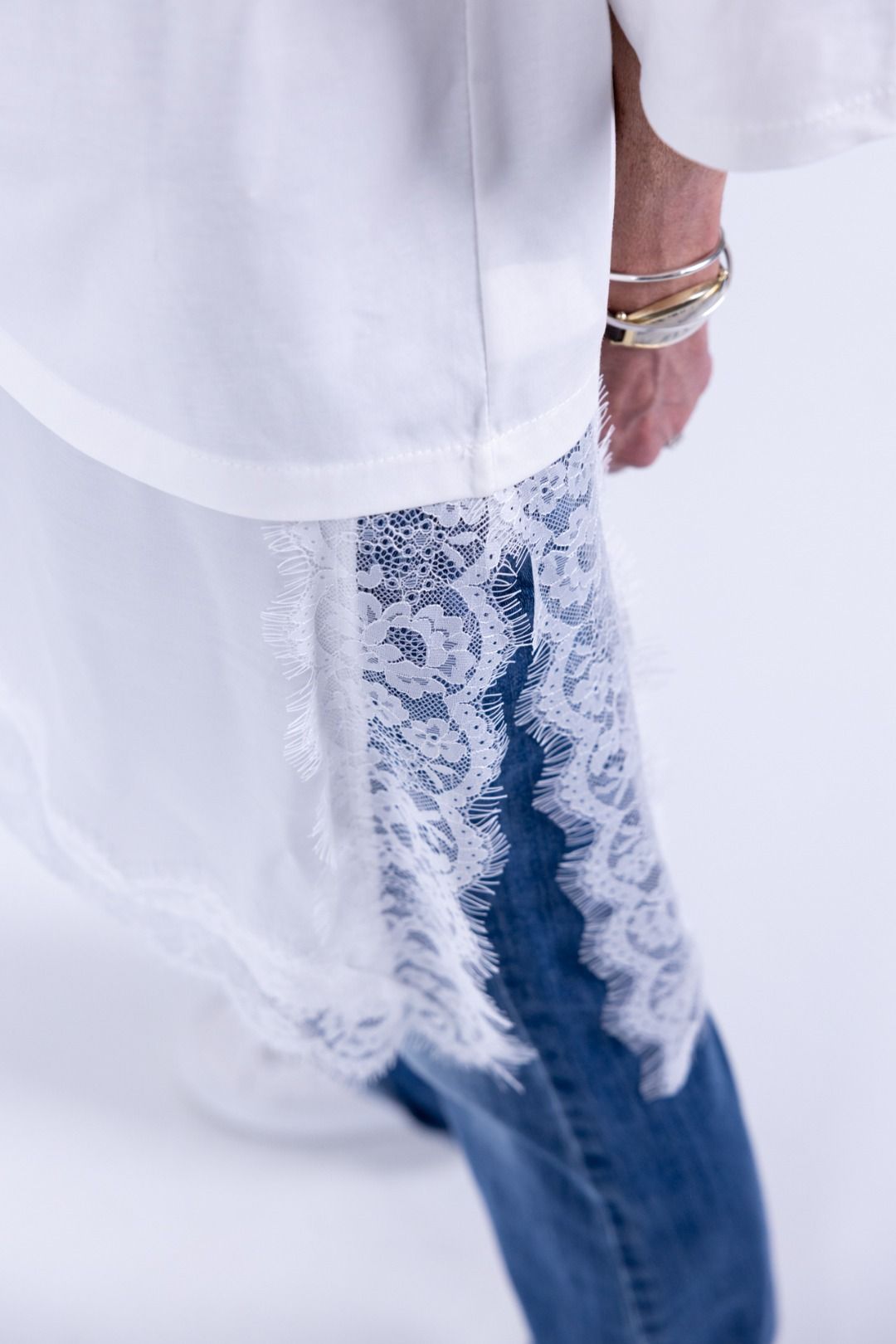 Susy Mix - T-shirt over con pizzo