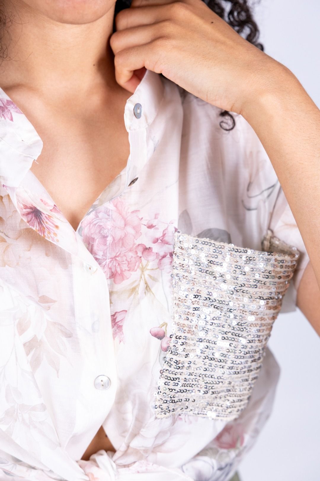 Susy Mix - Camicia fantasia tasca in paillettes