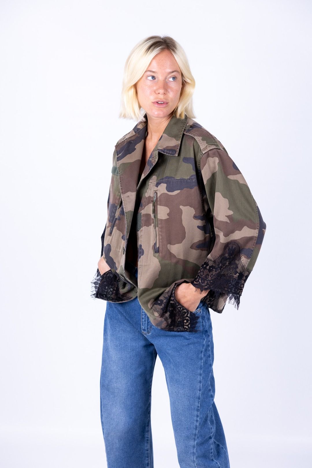 Tensione In - Giacca camouflage con pizzo