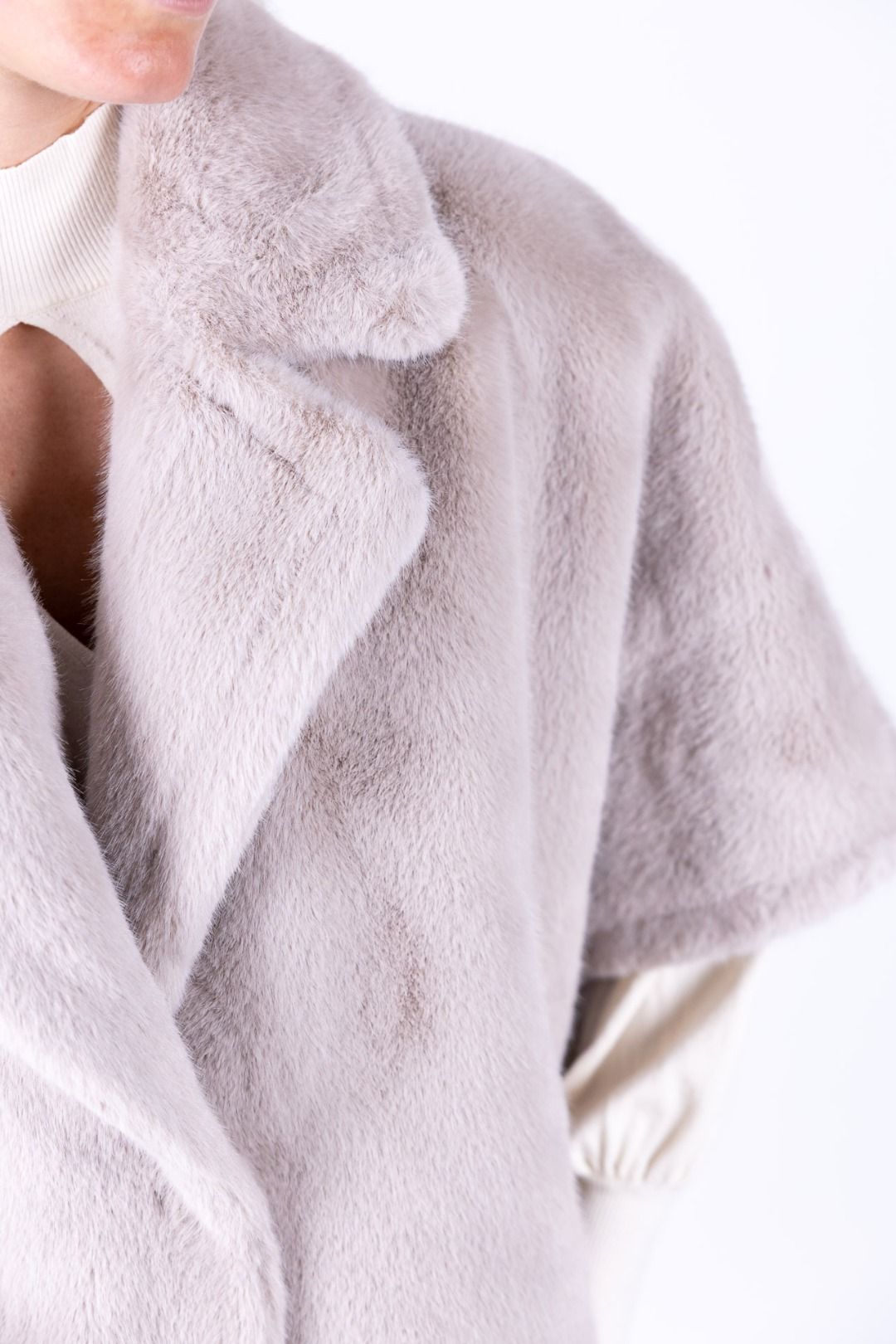 Tensione In - Giaccone ecopelliccia