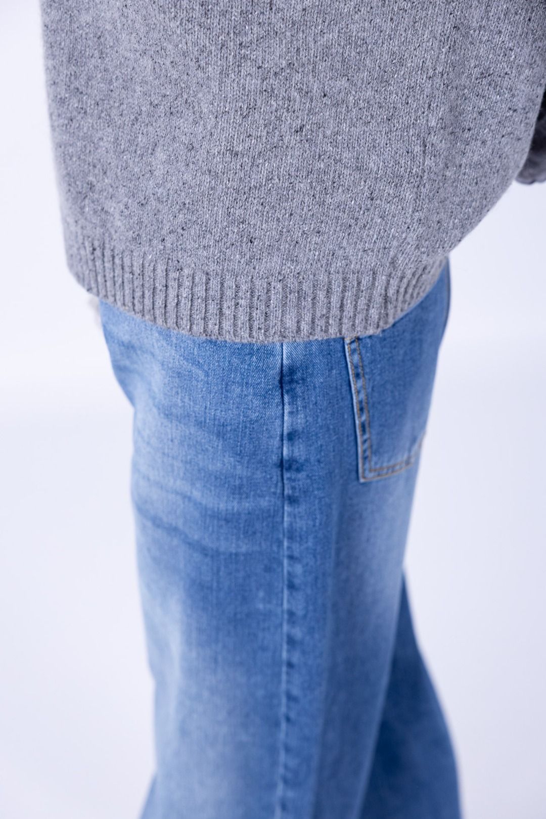 Tensione In - Gilet con spilla