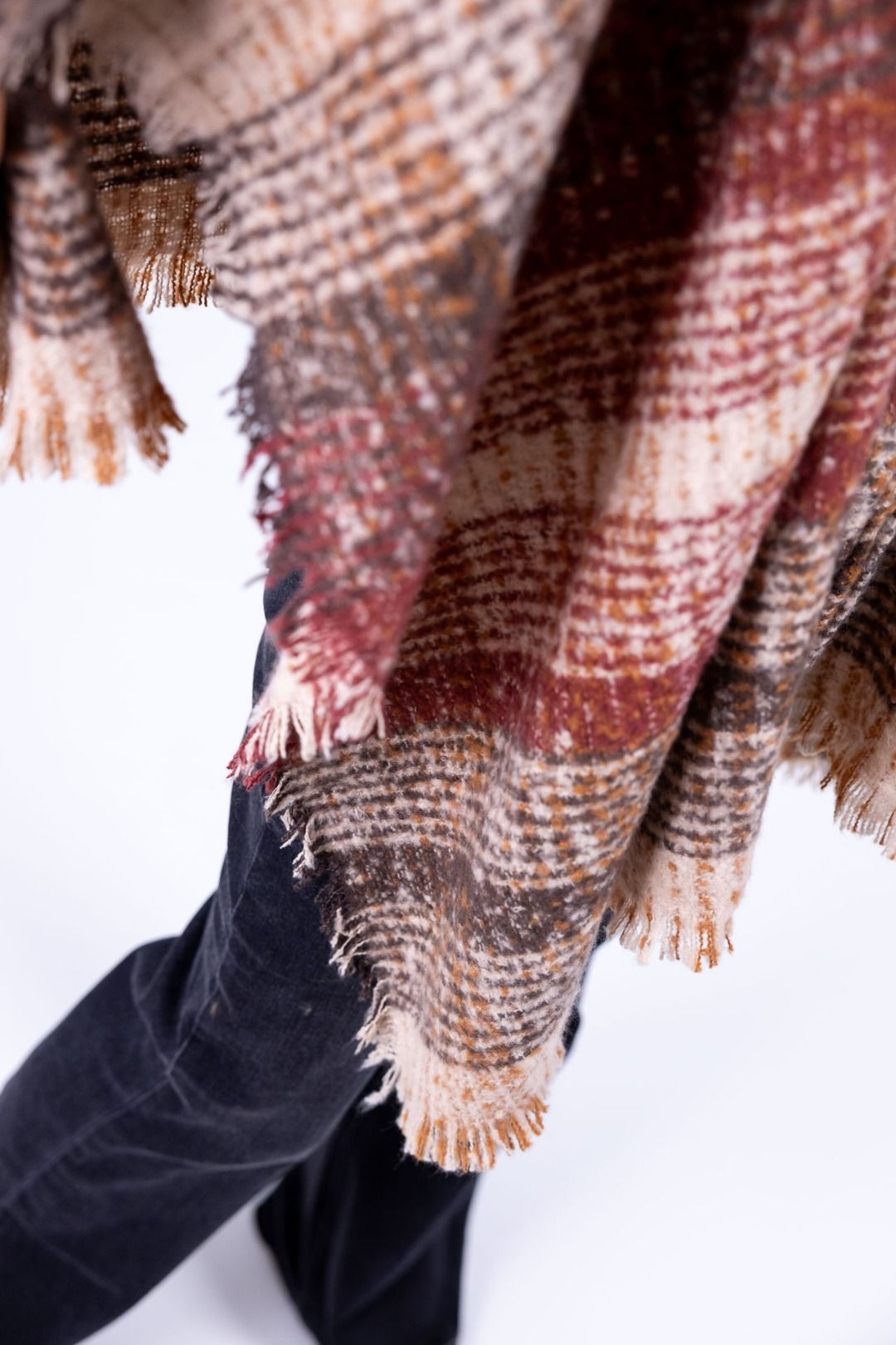 Surkana - Poncho a quadri con zip