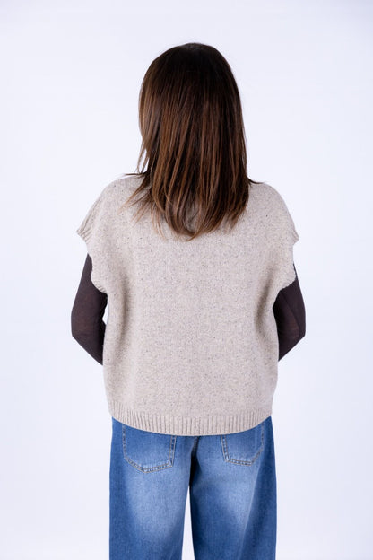 Tensione In - Gilet con spilla