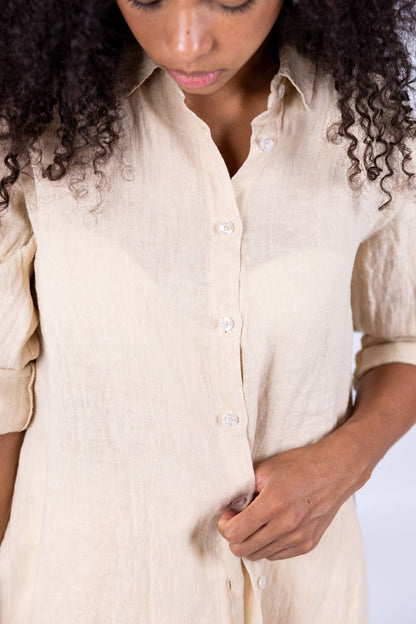 Tensione In - Camicia con spacchi in lino