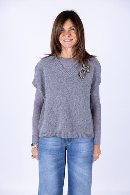 Tensione In - Gilet con spilla