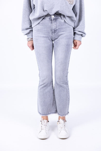 Le Streghe - Jeans zampetta con frange