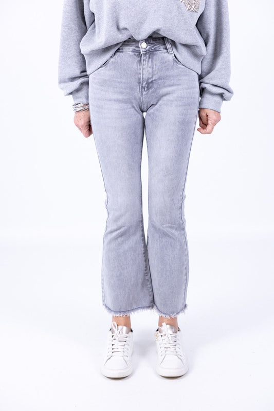 Le Streghe - Jeans zampetta con frange
