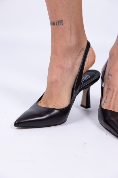 Ovyè - Scarpa slimback con tacco