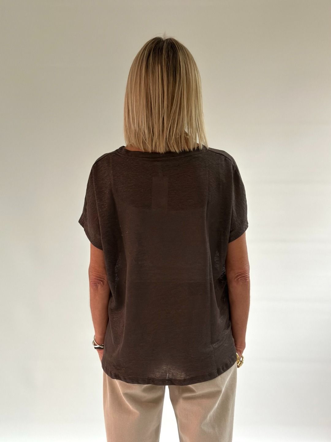 Novepuntouno - T-shirt over in lino