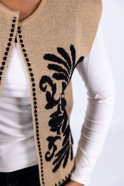 Tensione in - Gilet ricamo