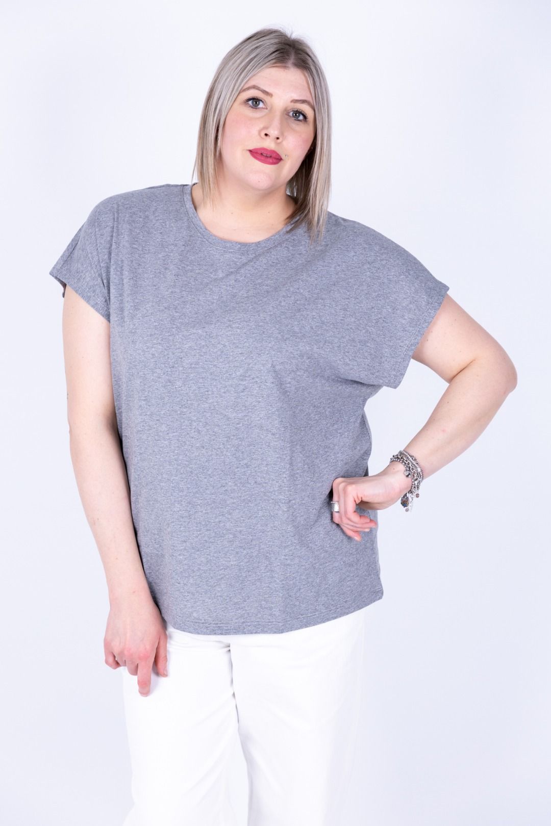 Susy Star - T-shirt scollo madonna