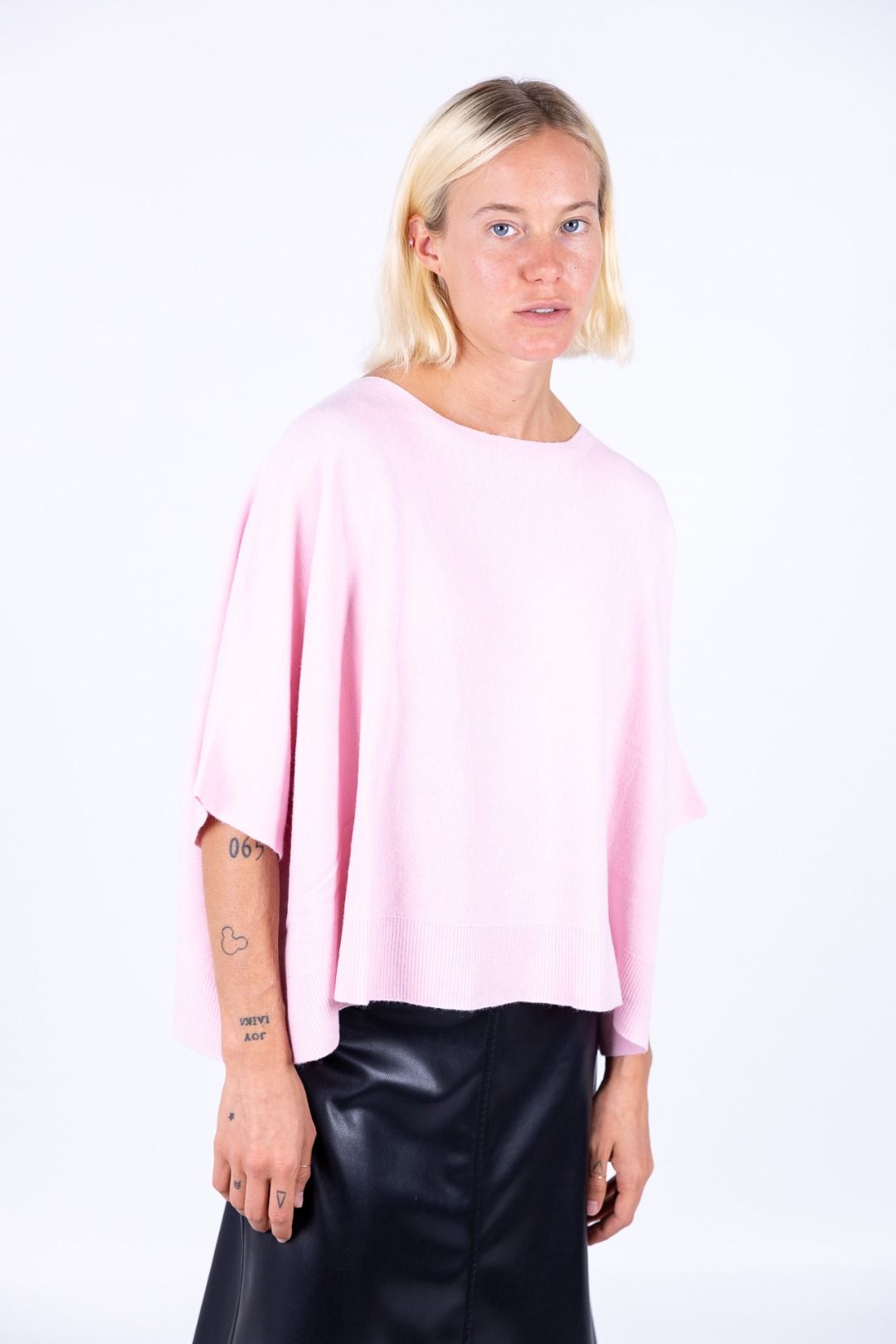 Arvs - Maglia scatoletta con manicotto