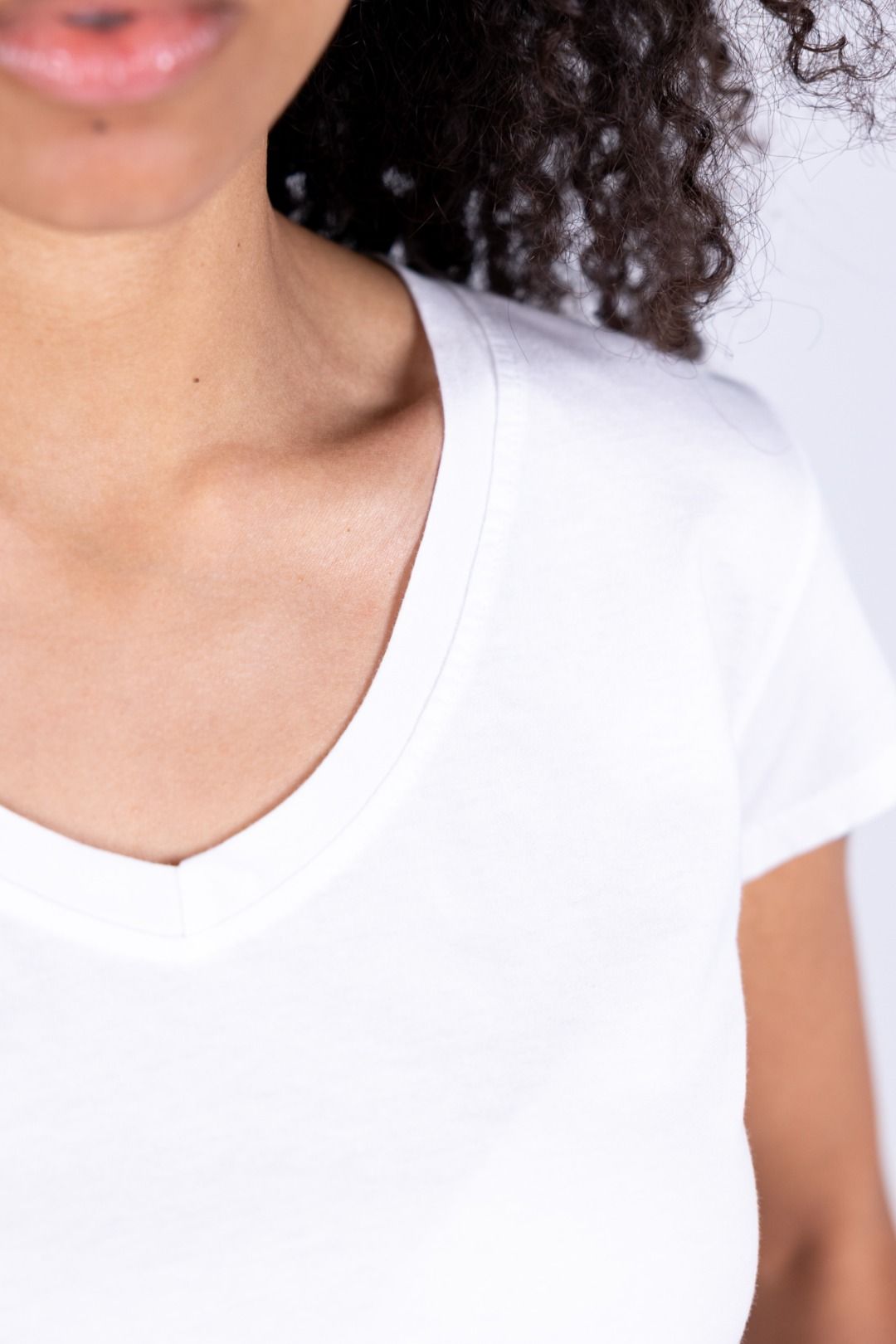Susy Mix - T-shirt scollo V manica corta