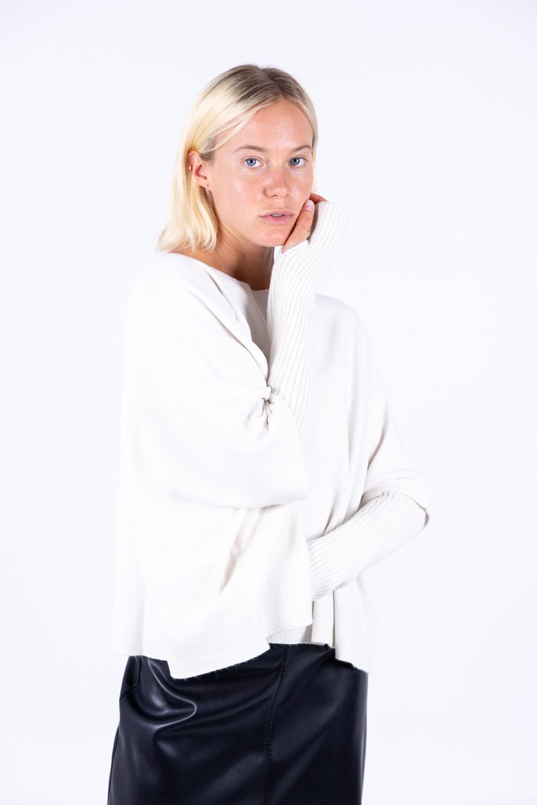 Arvs - Maglia scatoletta con manicotto