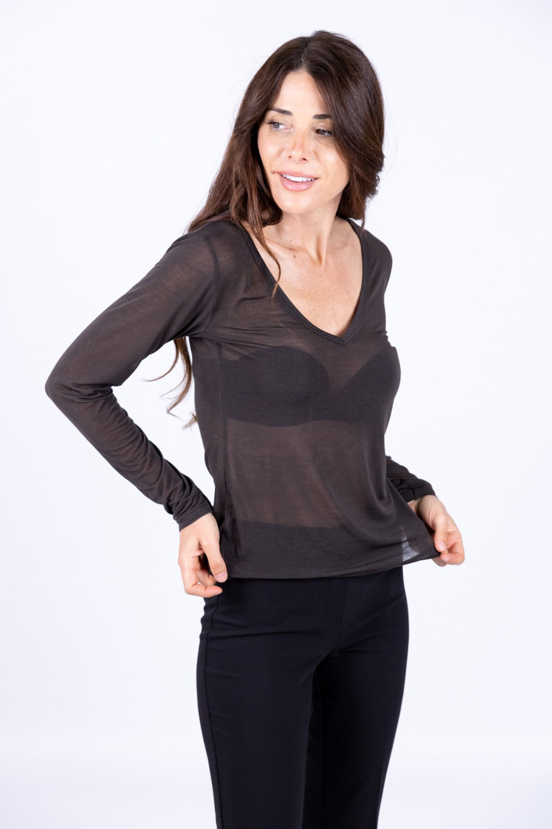 Susy Mix -  Maglia slim scollo V