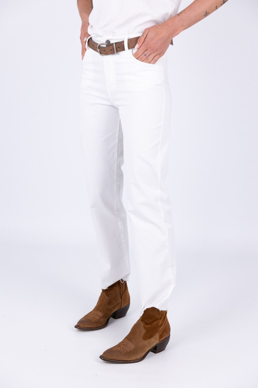 Tensione in - Pantalone con frange