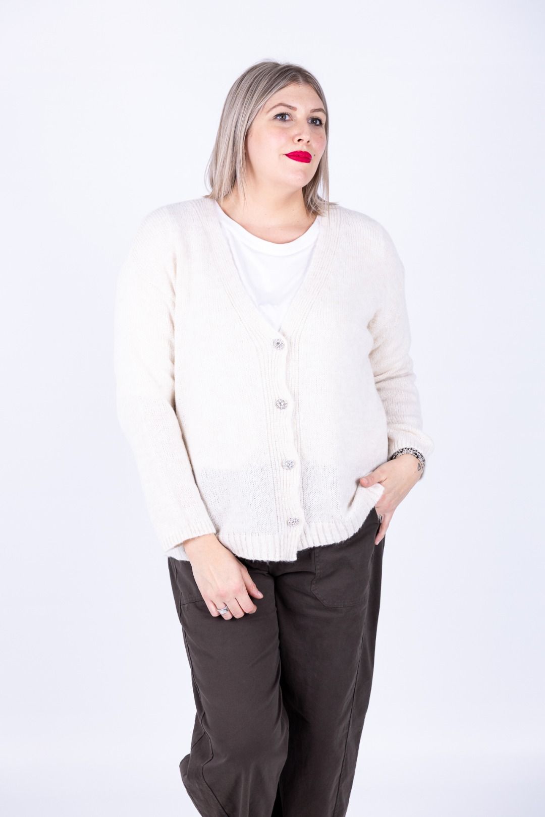 Susy Star - Cardigan con bottone gioiello