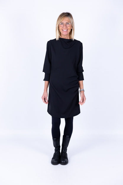 Susy Mix - Abito fluido con bottoni