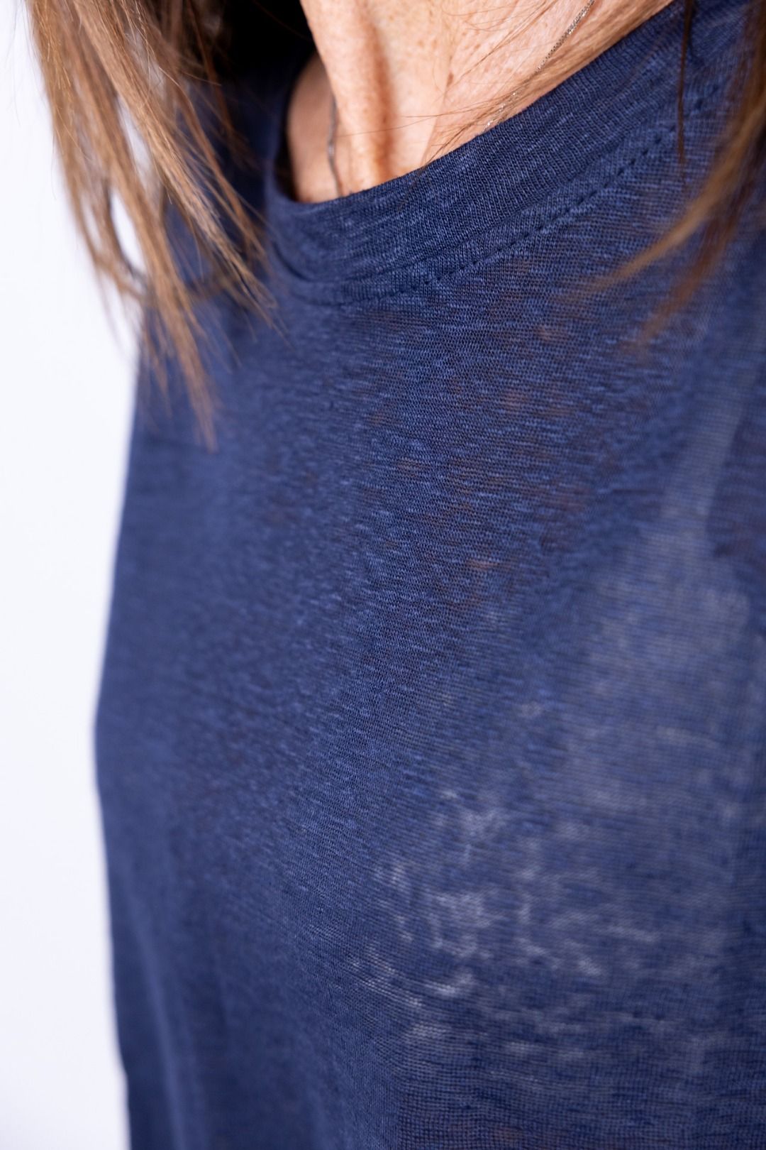 Novepuntouno - T-shirt over in lino