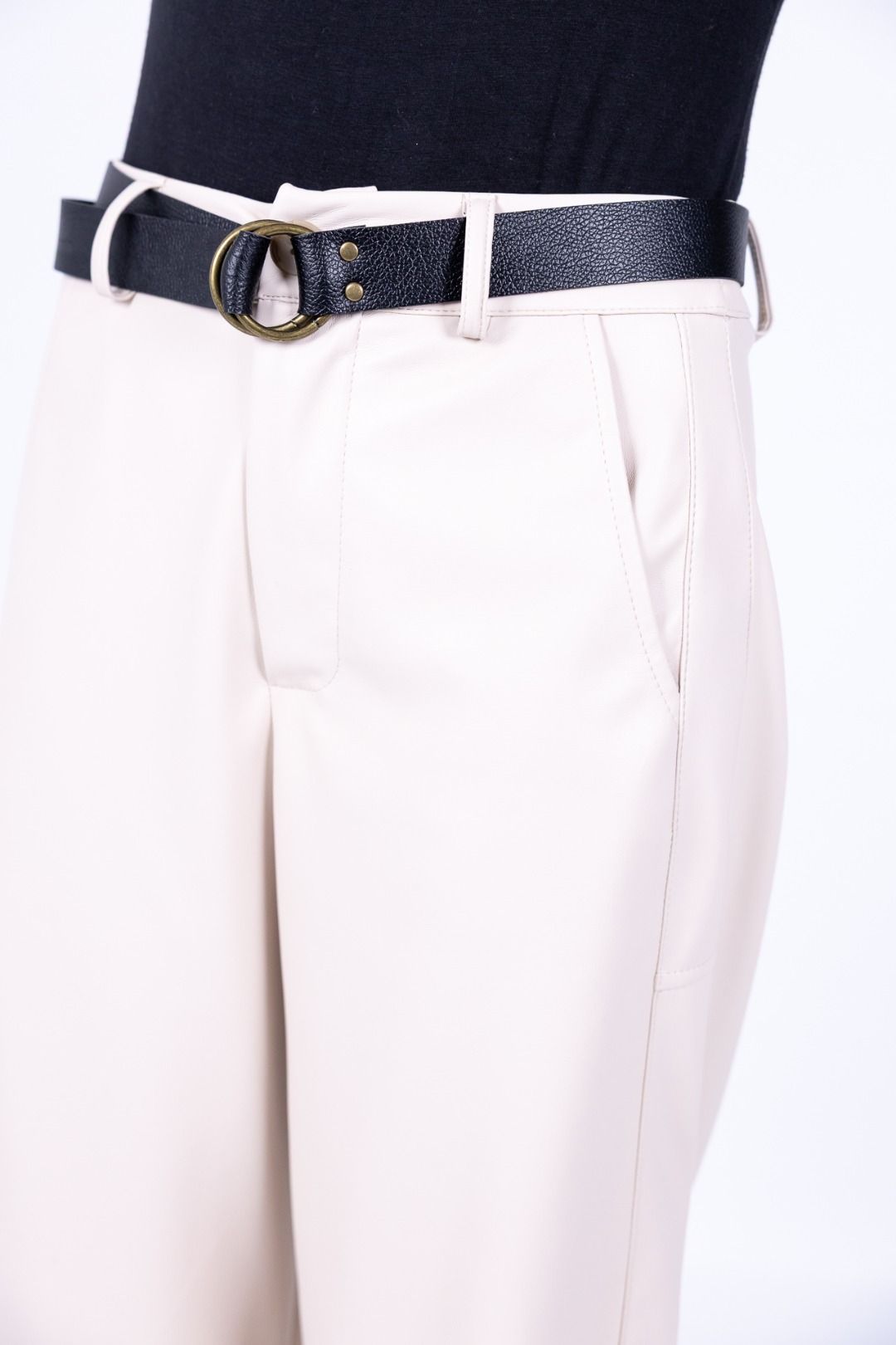 Le Streghe - Pantalone ecopelle