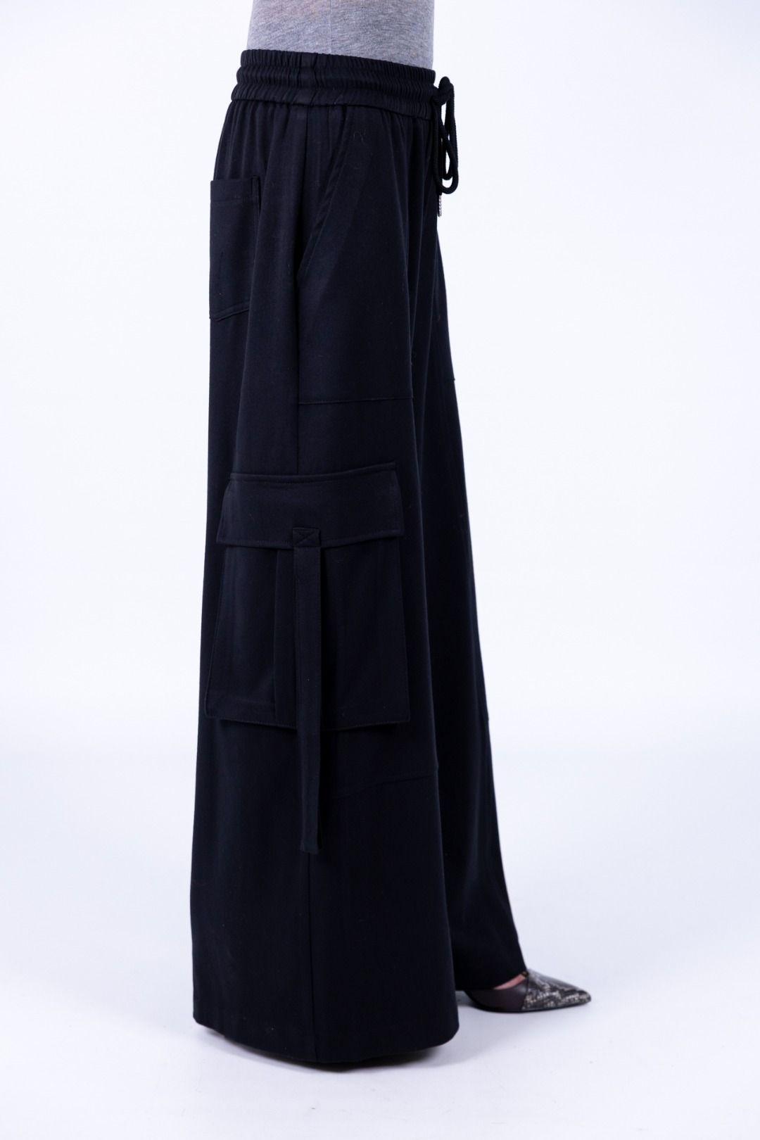 Tensione In - Pantalone con tascone