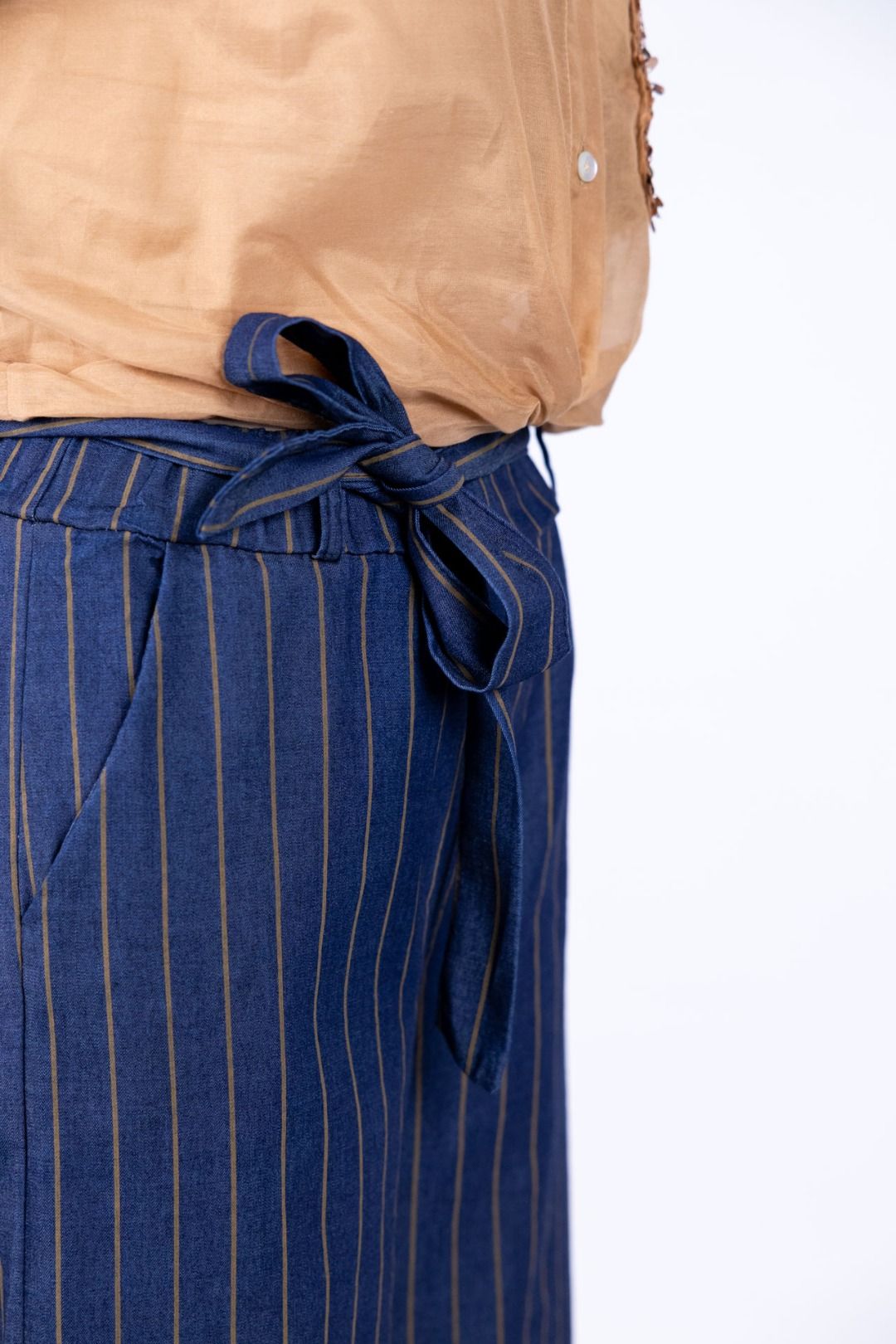 Tensione In - Camicia con tasca paillettes