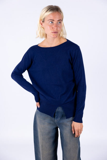 Bottega Artigiana - Maglia scollo barchetta spacchetto laterale