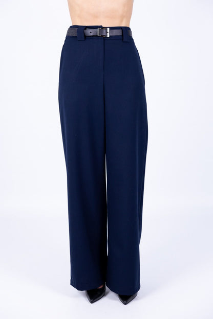 Tensione in - Pantalone con cintura