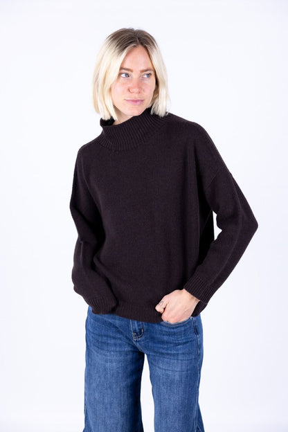 Nhoi Lab - Maglia ovetto con  collo cratere