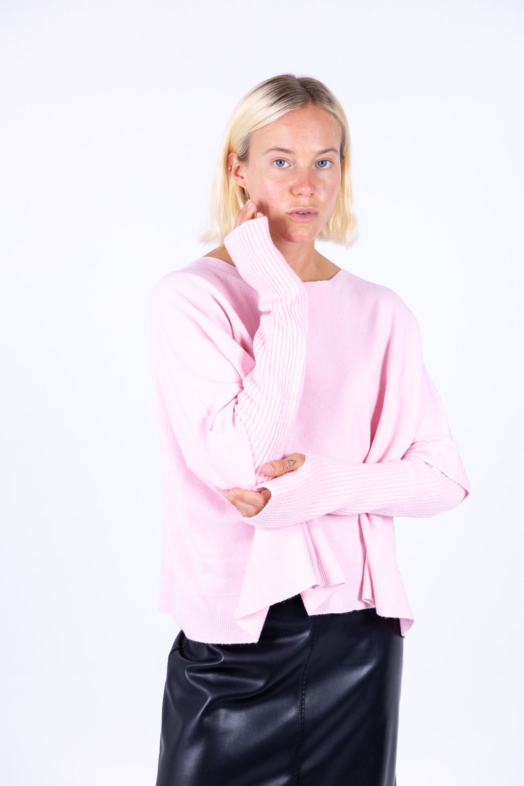 Arvs - Maglia scatoletta con manicotto