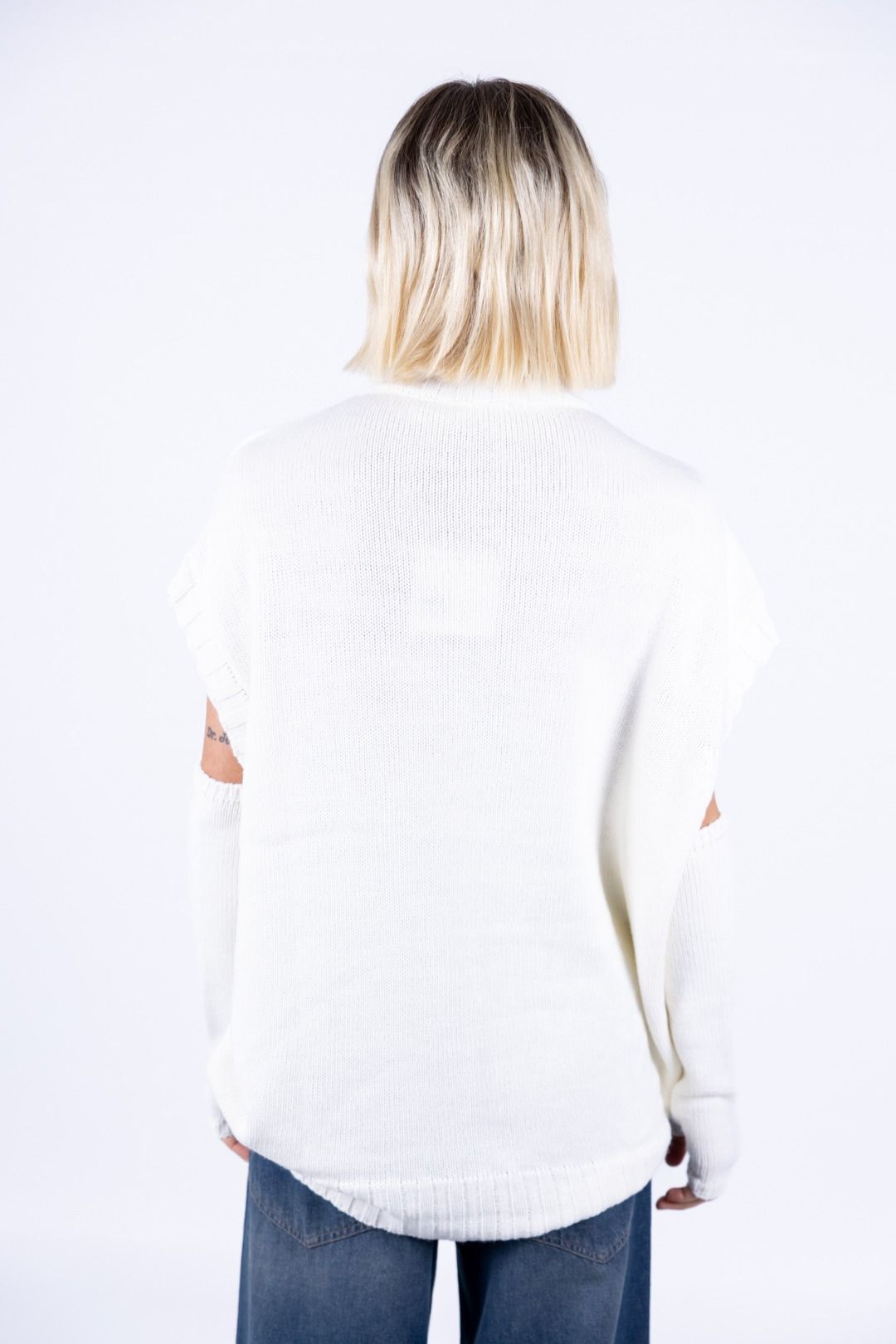 Tensione in - Gilet stondato con manicotti