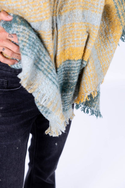 Surkana - Poncho a quadri con zip