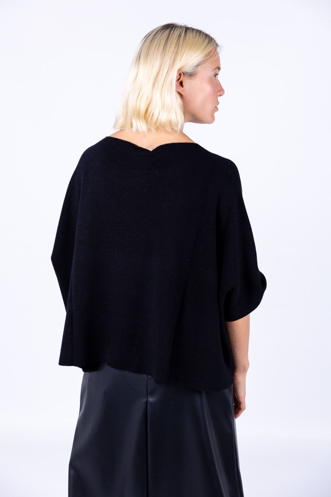 Arvs - Maglia scatoletta con manicotto