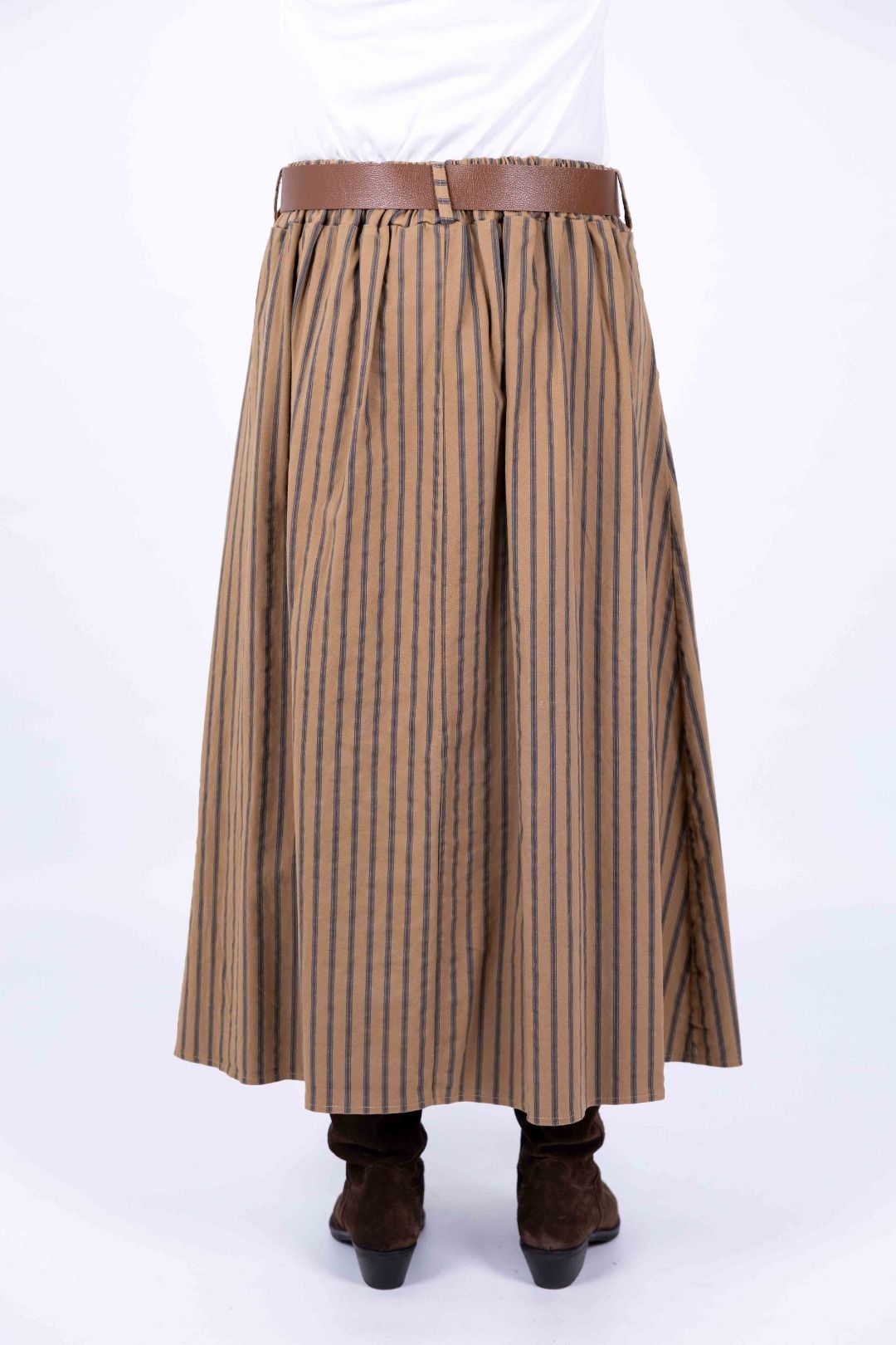 Novepuntouno - Gonna righe