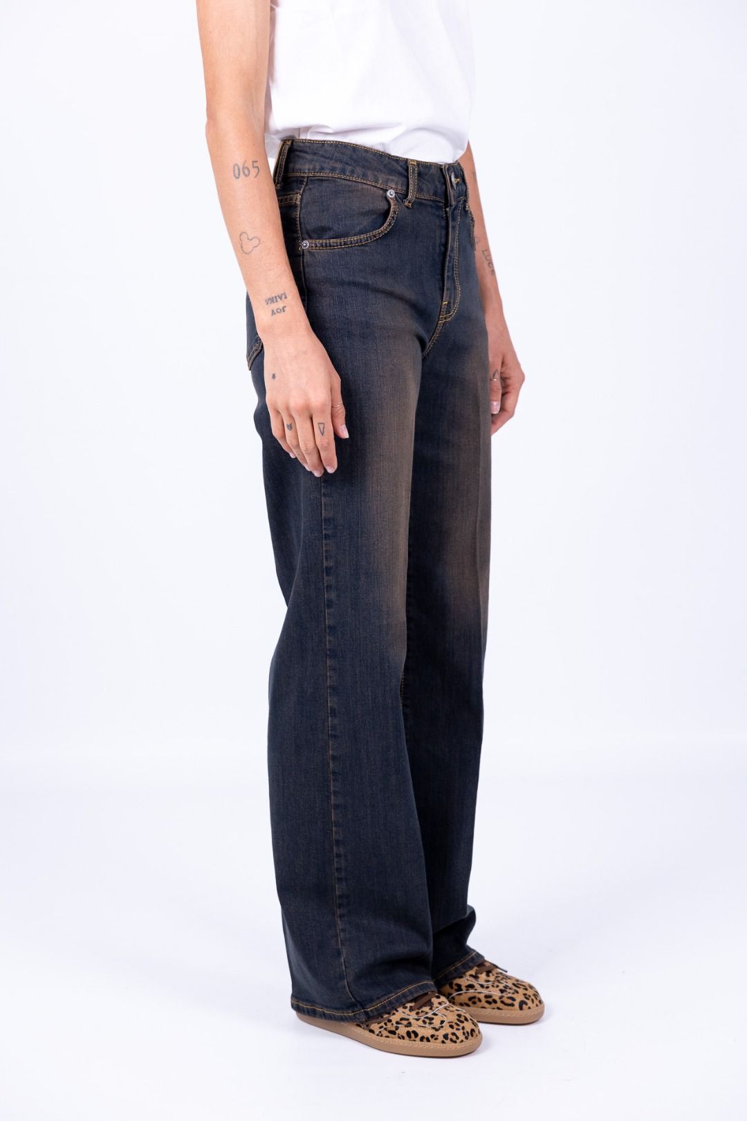 A & V Trade - Jeans Vania
