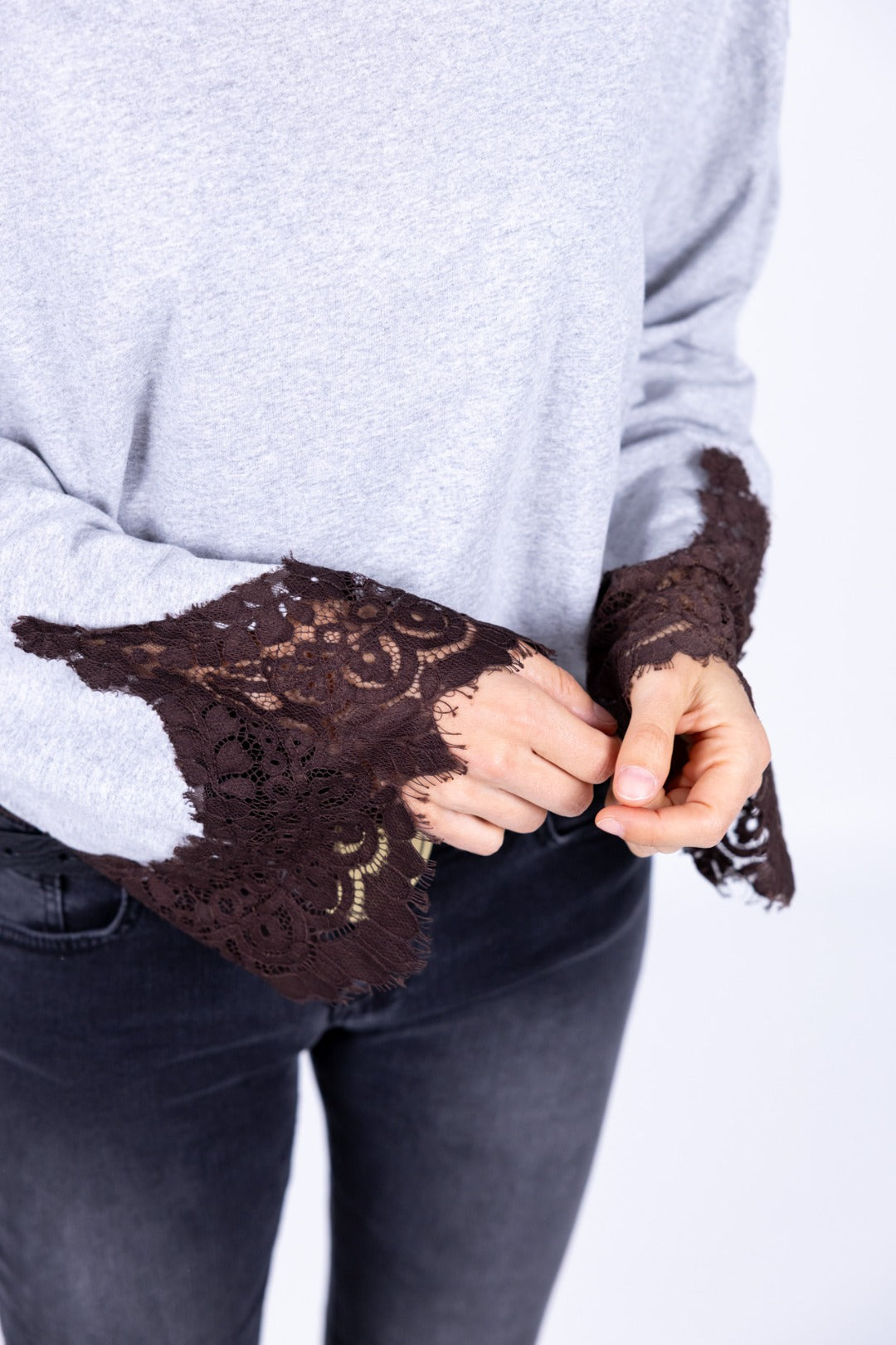 Tensione In - T-Shirt manica lunga polsino in pizzo