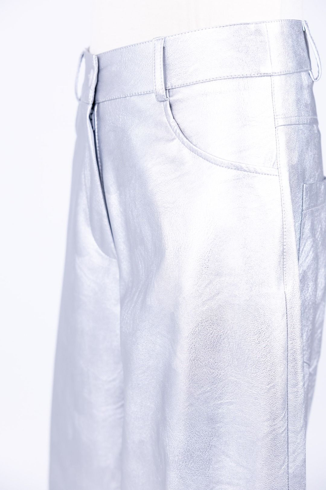 Tensione In - Pantalone ecopelle ovetto