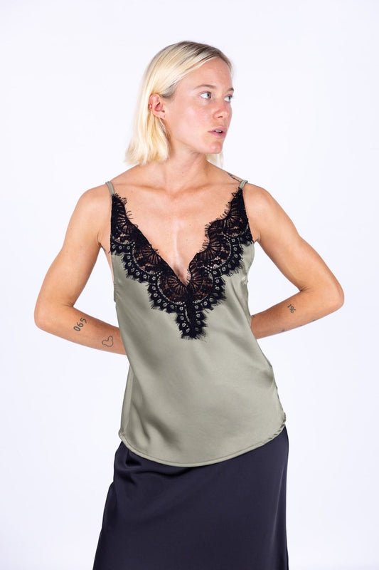 Tensione in - Top pizzo con spallino
