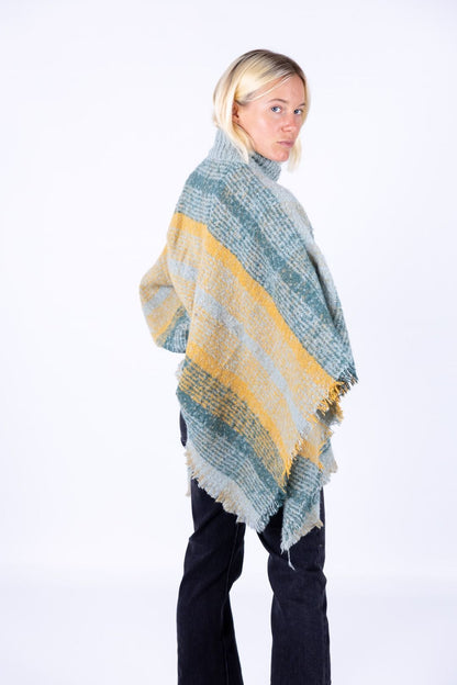 Surkana - Poncho a quadri con zip