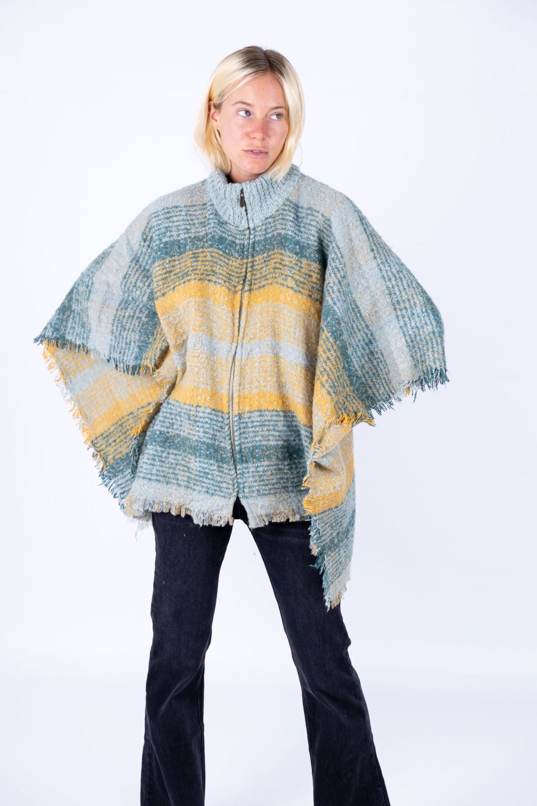 Surkana - Poncho a quadri con zip