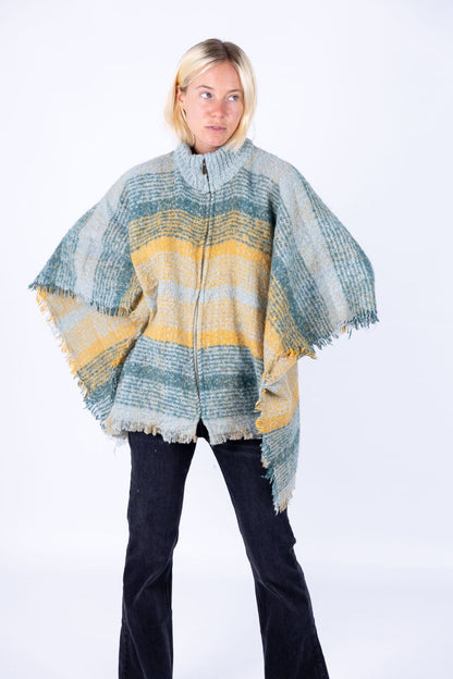 Surkana - Poncho a quadri con zip