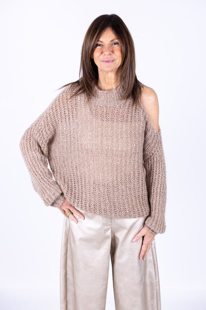 Tensione in - Maglia buco spalla