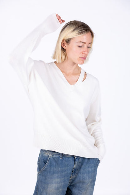 Tensione In - Maglia con buchi sulla spalla