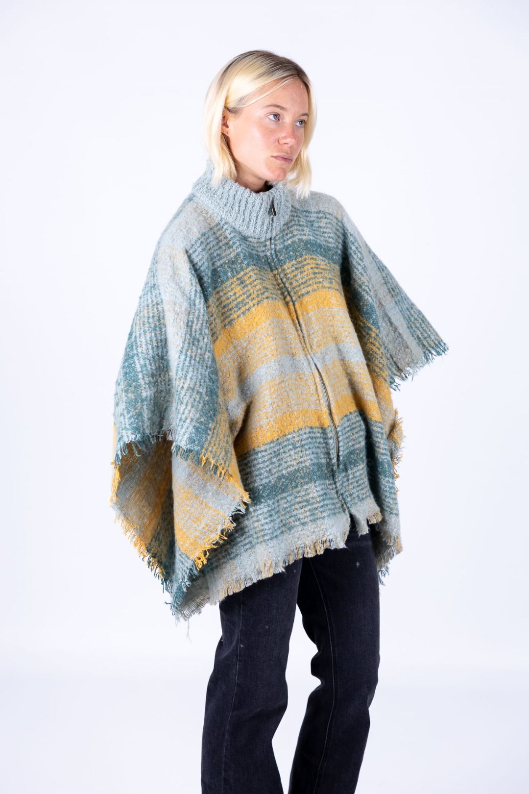 Surkana - Poncho a quadri con zip