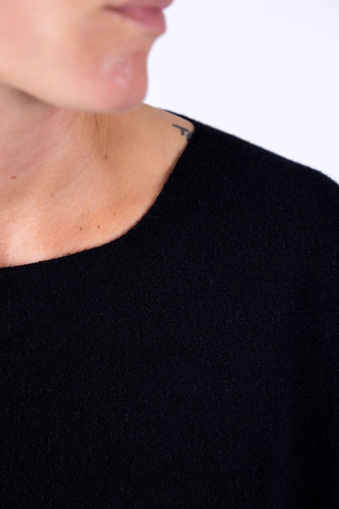 Arvs - Maglia scatoletta con manicotto