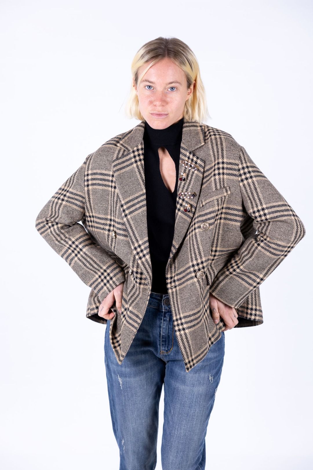 Tensione In - Giacca con spille