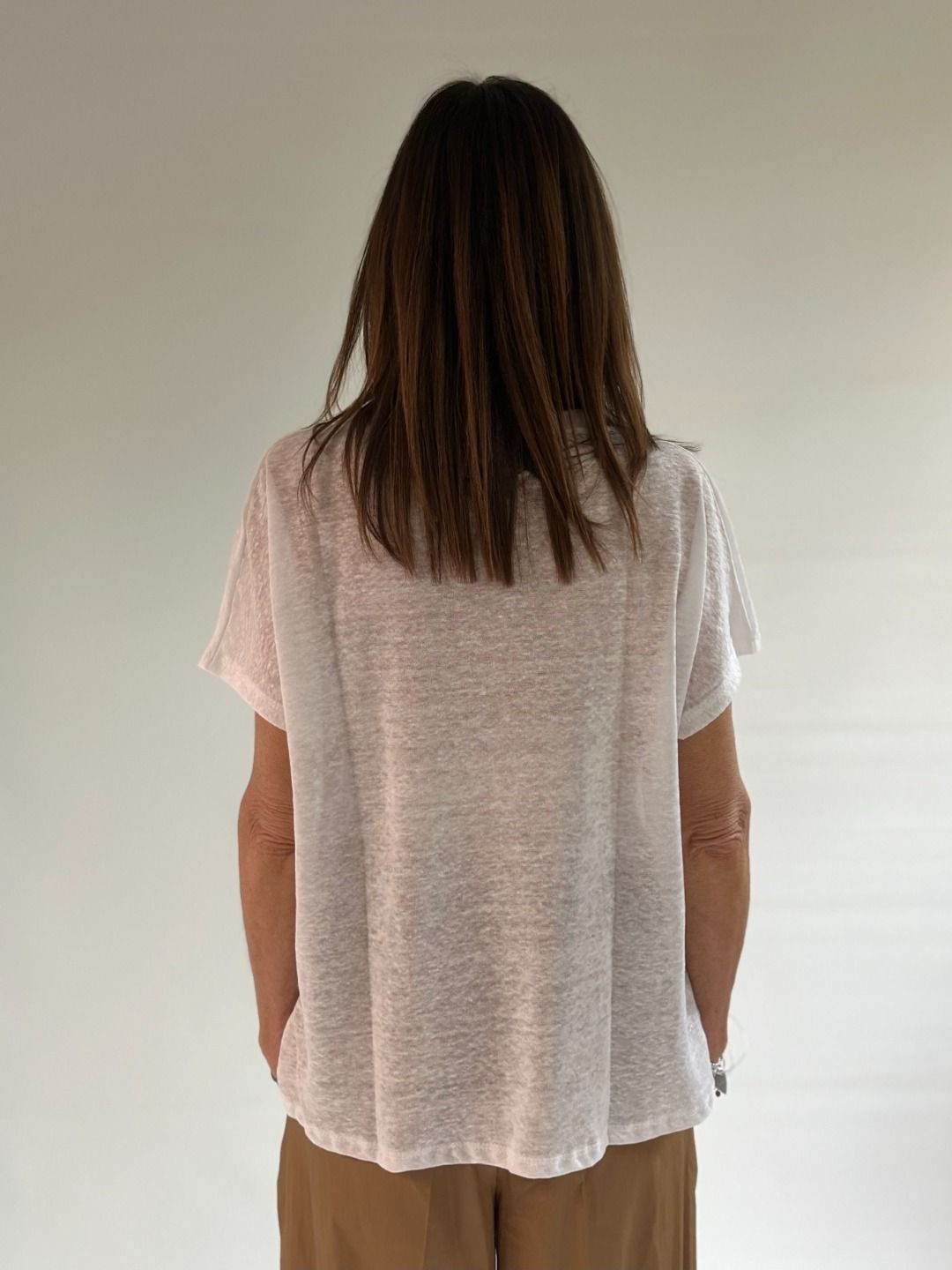 Novepuntouno - T-shirt over in lino