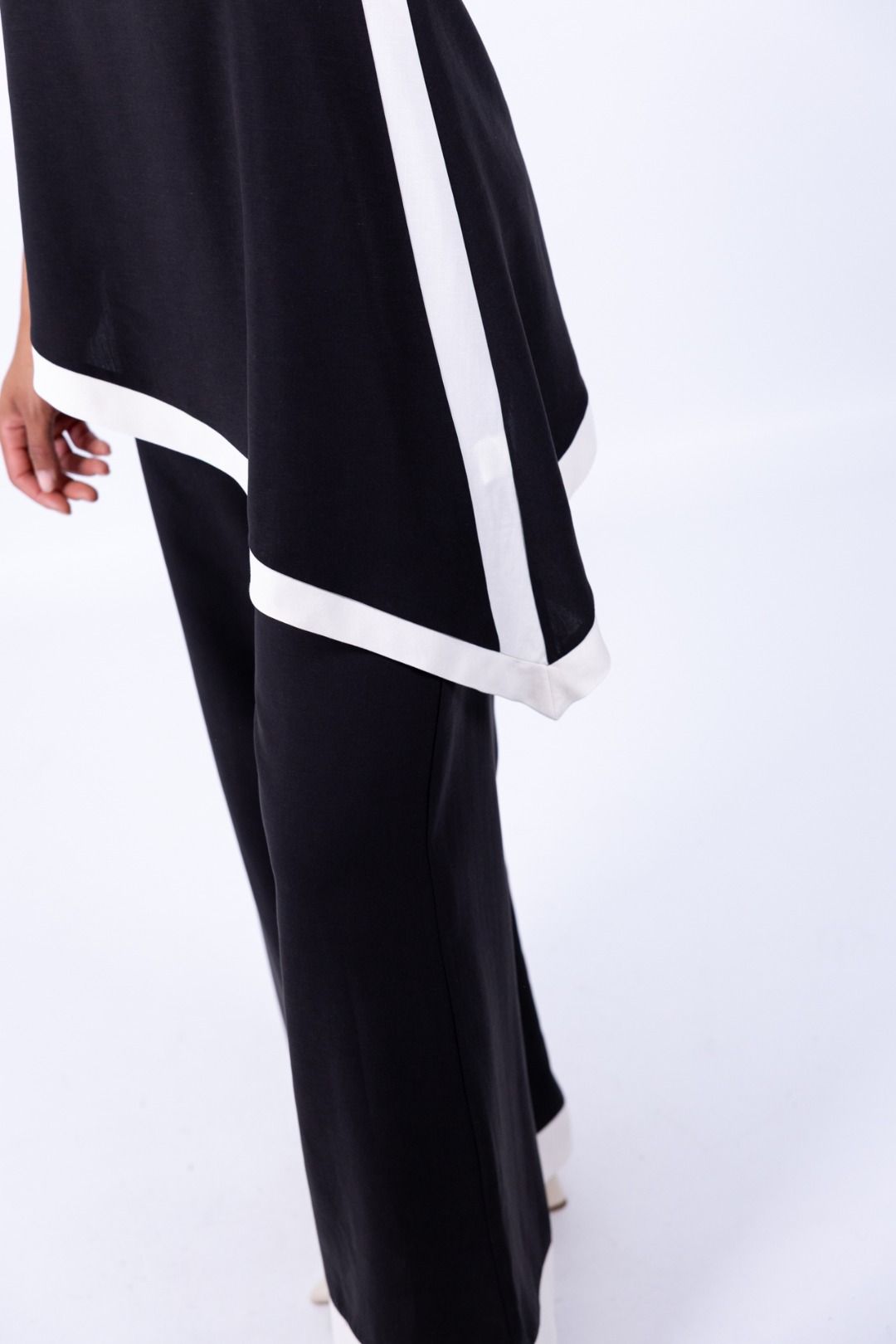 Tensione In - Completo Top con Pantalone