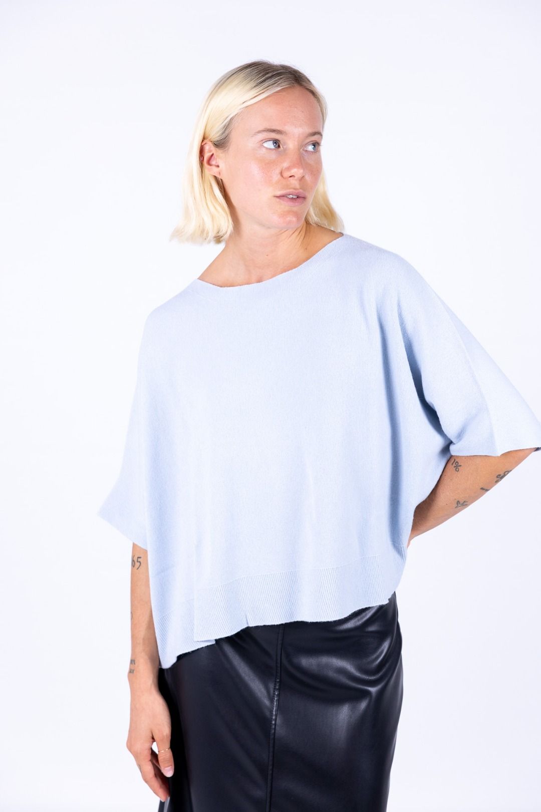 Arvs - Maglia scatoletta con manicotto