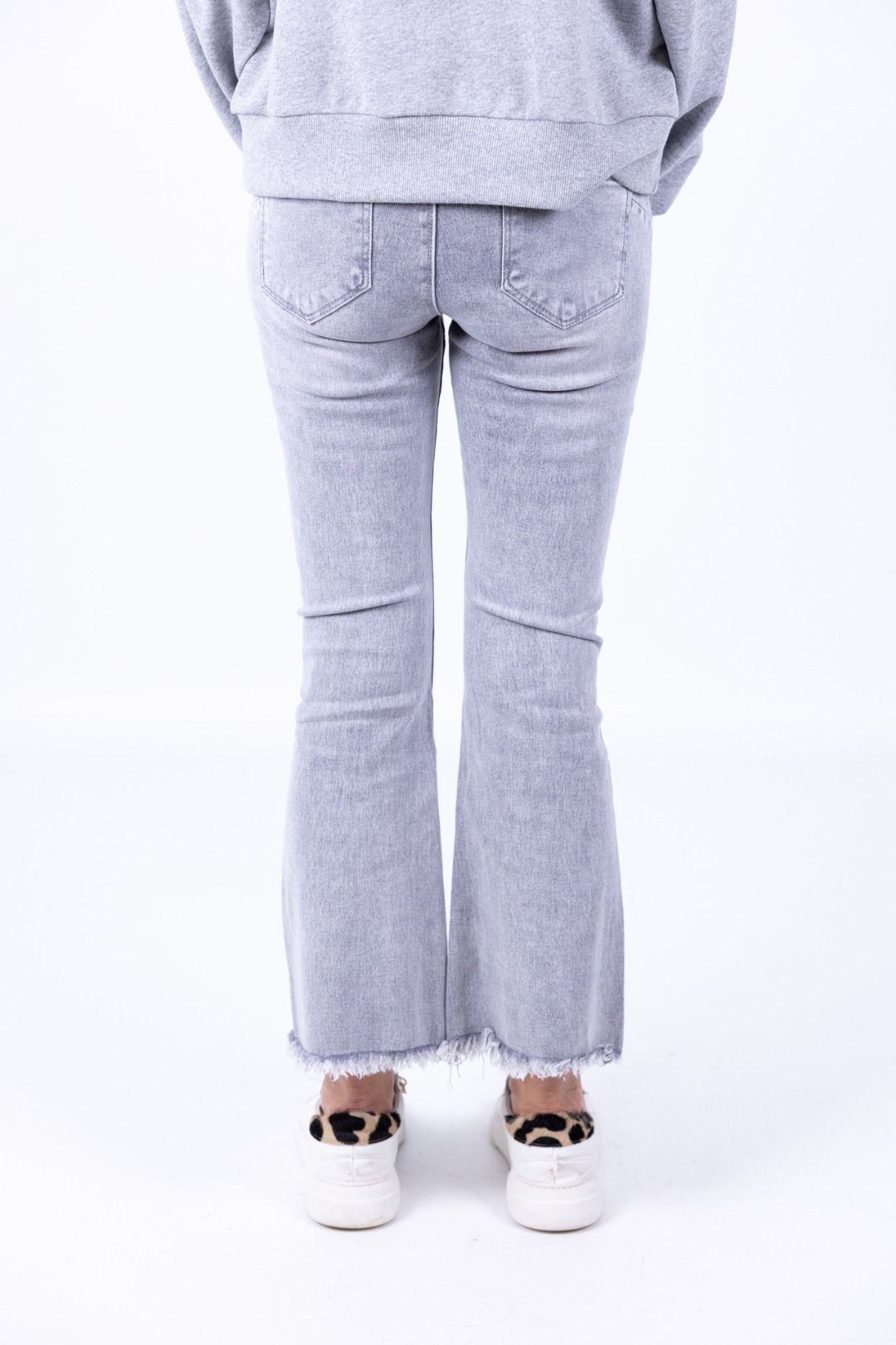 Le Streghe - Jeans zampetta con frange